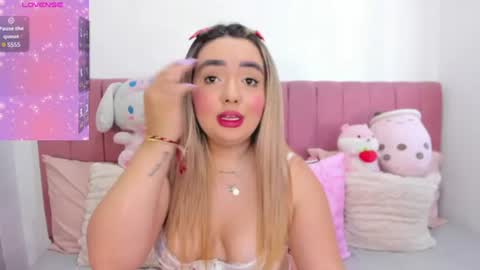 Snapshot of sophiee_rosee chatting on 7, 7, 2026 sophiee rosee online show from 7, 7, 2026