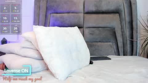 Sophie  online show from 12, 2, 2025