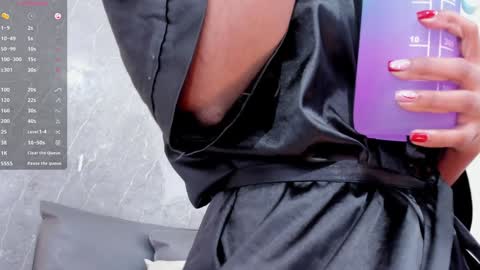         online show from 1, 2, 2025