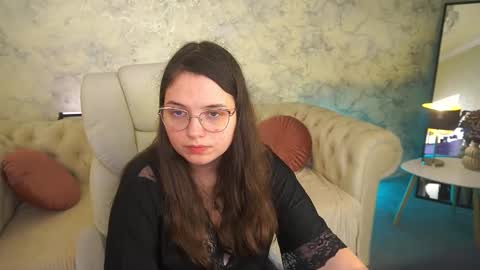Snapshot of sophieedreams chatting on 22, 11, 2025 sophieedreams online show from 22, 11, 2025