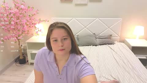Sophie online show from 6, 12, 2024