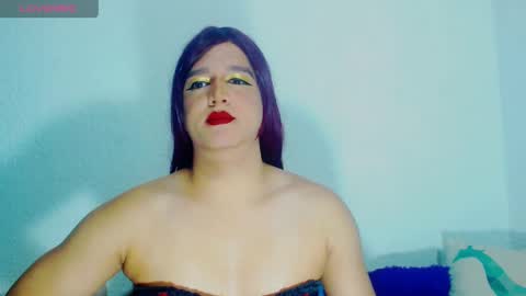 Snapshot of sophiehillsxo chatting on 12, 5, 2026 sophiehillsxo online show from 12, 5, 2026