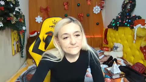 sophiekittyy online show from 26, 12, 2024