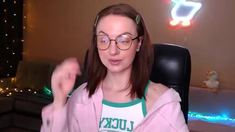 Snapshot of sophieleroux chatting on 23, 2, 2026 sophieleroux online show from 23, 2, 2026