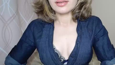 Sophiemisss online show from 18, 9, 2025