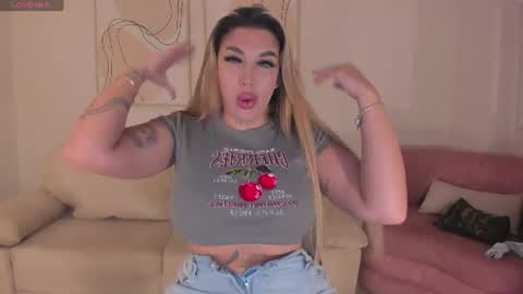 Snapshot of sophiepalmerx chatting on 21, 7, 2026 Sophie Palmer online show from 21, 7, 2026