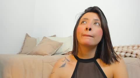 Snapshot of sophiesoft_ chatting on 30, 5, 2026 Sophy online show from 30, 5, 2026