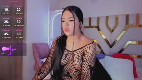 sophy  online show from 20, 10, 2025