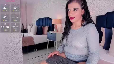 SophyJones online show from 29, 10, 2025