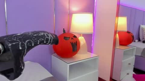 Sophy online show from 13, 10, 2025