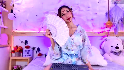 Snapshot of sopphiaa_payton chatting on 30, 10, 2025 Sophie online show from 30, 10, 2025