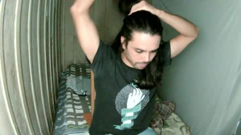 Snapshot of sordauq chatting on 15, 4, 2026 Siemaco online show from 15, 4, 2026