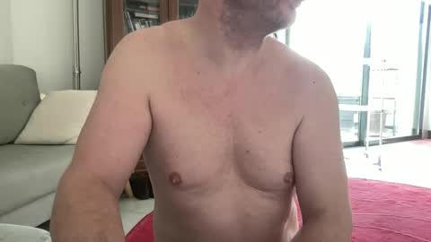 soumisanal2013 online show from 15, 2, 2025