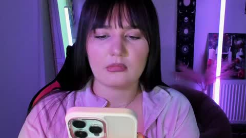 Snapshot of sour_cherry_ chatting on 29, 5, 2026 Jennie online show from 29, 5, 2026