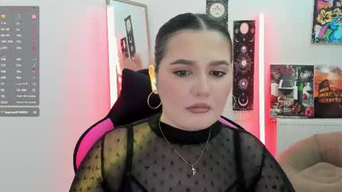 Snapshot of sour_cherry_ chatting on 18, 6, 2026 Jennie online show from 18, 6, 2026