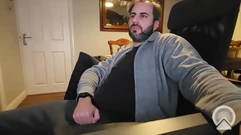 south_african_man_86 online show from 9, 2, 2025