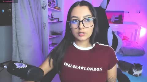 Lili online show from 31, 10, 2025