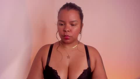 Snapshot of soytucolor chatting on 7, 6, 2026 Paula add me on snap online show from 7, 6, 2026