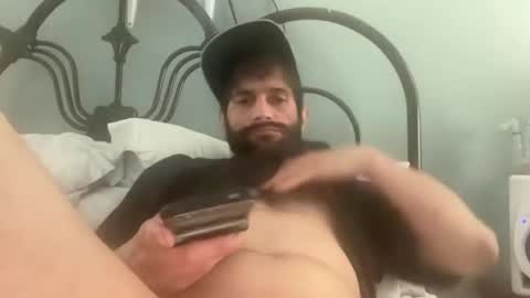 Snapshot of spacecase843 chatting on 2, 3, 2025 TrndSettrz online show from 2, 3, 2025