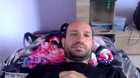 Snapshot of sparei7 chatting on 7, 6, 2026 Snaiky online show from 7, 6, 2026