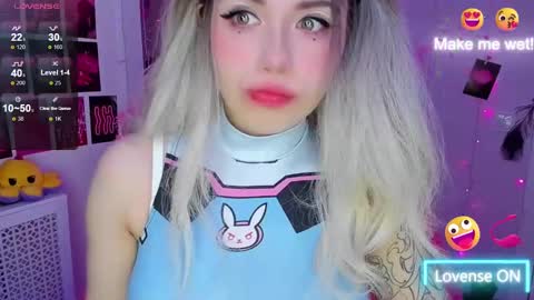  SparkleMona  online show from 16, 2, 2025