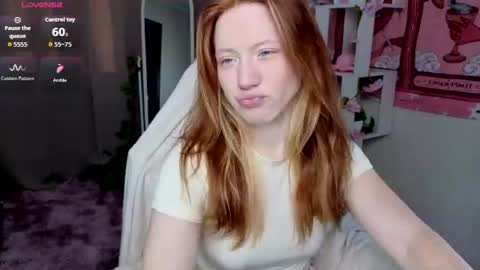Snapshot of sparky_fox chatting on 28, 7, 2026 Nika online show from 28, 7, 2026