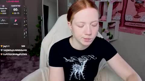 Snapshot of sparky_fox chatting on 29, 7, 2026 Nika online show from 29, 7, 2026