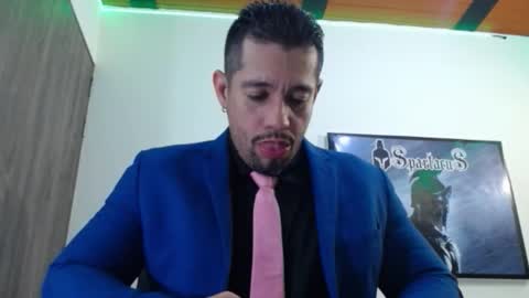     online show from 30, 11, 2025