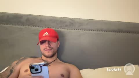 Snapshot of spartazzz chatting on 30, 5, 2026 spartazzz online show from 30, 5, 2026