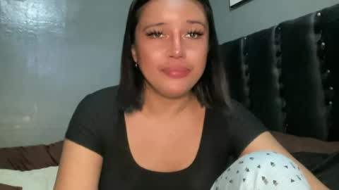 Snapshot of specialgirlxxx chatting on 6, 7, 2026 specialgirlxxx online show from 6, 7, 2026