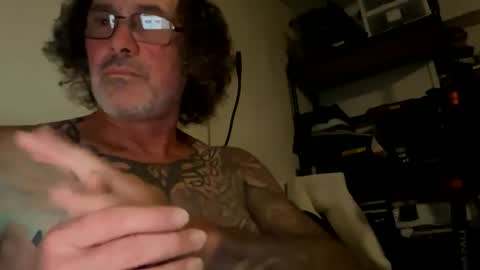 Snapshot of specter1972 chatting on 2, 6, 2026 specter1972 online show from 2, 6, 2026