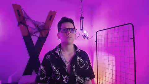 spencerm_ online show from 10, 11, 2025