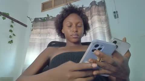 Smiles online show from 2, 10, 2025