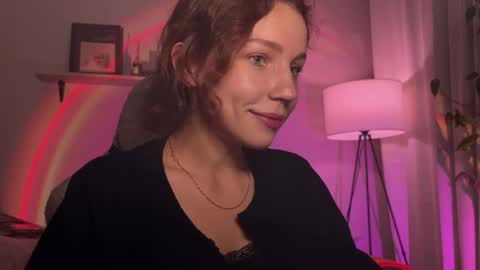 Snapshot of spicy___caramel chatting on 18, 10, 2025 spicy___caramel online show from 18, 10, 2025