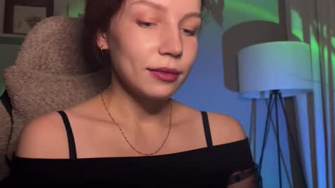 Snapshot of spicy___caramel chatting on 25, 10, 2025 spicy___caramel online show from 25, 10, 2025