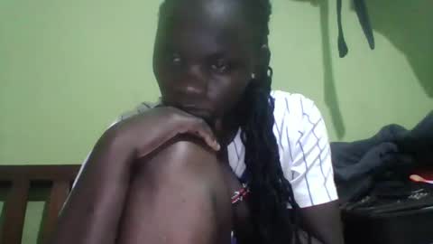 Snapshot of spicy_bella69 chatting on 28, 5, 2026 spicy_bella69 online show from 28, 5, 2026