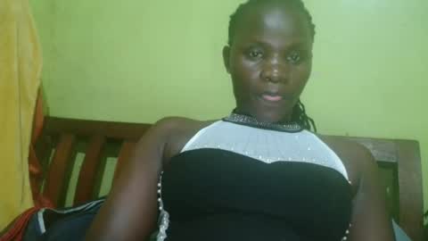 Snapshot of spicy_bella69 chatting on 29, 5, 2026 spicy_bella69 online show from 29, 5, 2026