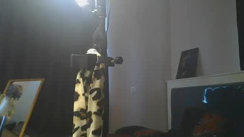 Snapshot of spicy_cherrie chatting on 3, 7, 2026 cherrie online show from 3, 7, 2026
