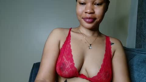Snapshot of spicy_kerrine chatting on 7, 7, 2026 Spicy kerrine online show from 7, 7, 2026