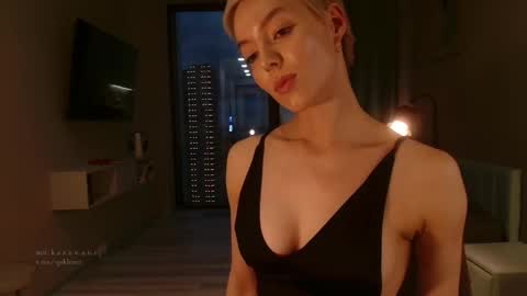 Elizabeth online show from 25, 9, 2025