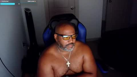 Blaque Jaystone online show from 25, 10, 2025