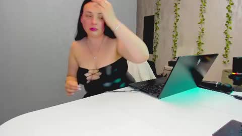 Snapshot of spoiled_lilit chatting on 24, 7, 2026 Lilith online show from 24, 7, 2026