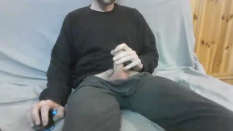 Snapshot of spokociuszek chatting on 16, 5, 2026 spokociuszek online show from 16, 5, 2026