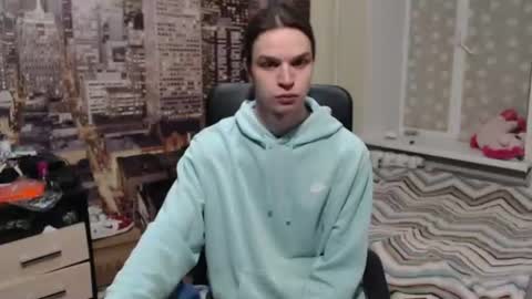 Snapshot of sponge_bob_spencer chatting on 10, 6, 2026 Boris Fedya Kolya online show from 10, 6, 2026