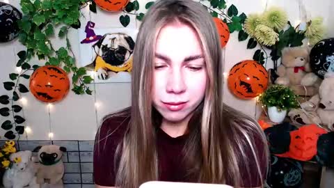 Karina online show from 31, 10, 2025