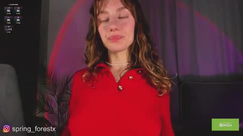 Lilly  online Monday - Friday ask time in pm online show from 27, 10, 2025