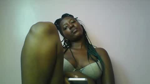 Snapshot of squirt_goddess_ chatting on 20, 2, 2026 Emmah online show from 20, 2, 2026