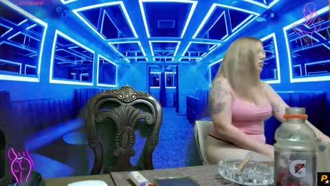 Roxy Day  Mossimo Knight online show from 15, 2, 2026