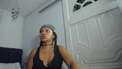 squirter_girl69 online show from 17, 4, 2026