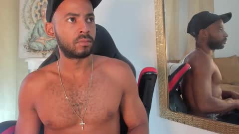 Snapshot of sr_blackk chatting on 4, 3, 2026 Teddy online show from 4, 3, 2026